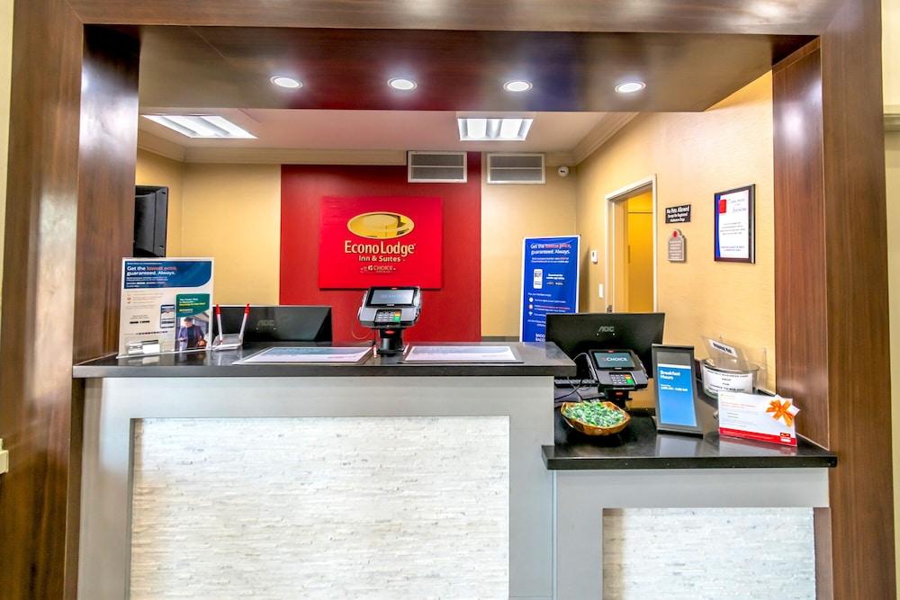 Econo Lodge Inn&Suites East Houston Exterior foto